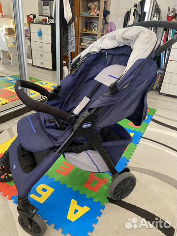 Прогулочная коляска