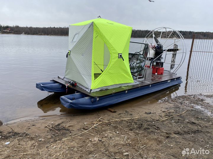 Аэрокатамаран Бриз 550