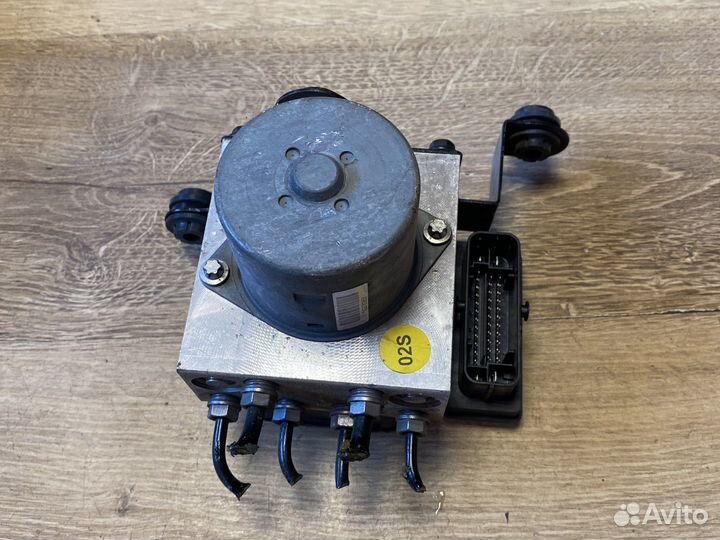 Audi q3 RS блок abs