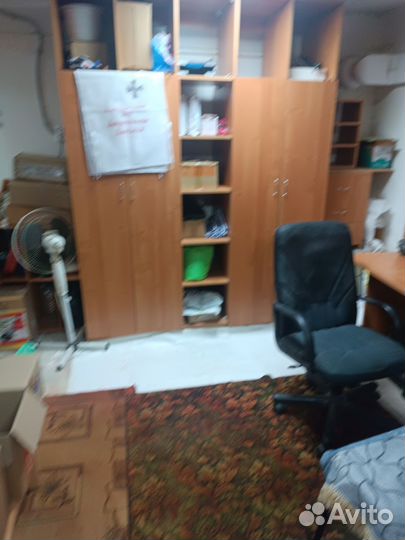 Полки и стеллажи бу