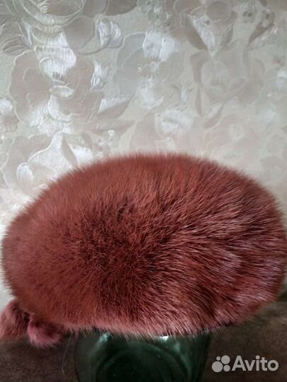Женский норковый берет
