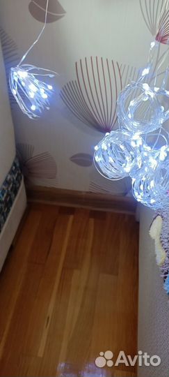 Гирлянда штора. Гирлянда штора -роса