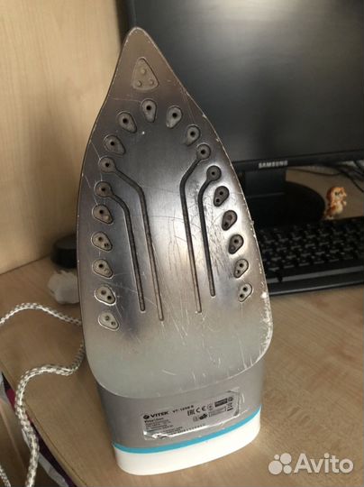 Утюг с парогенератором