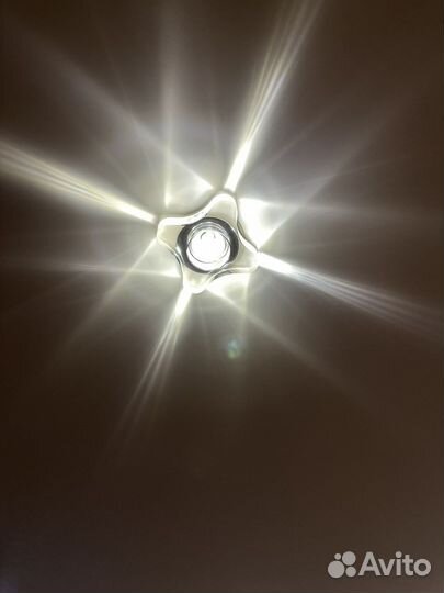 Светильник точечный потолочный