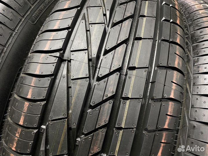 Goodyear Excellence 235/65 R17 104W