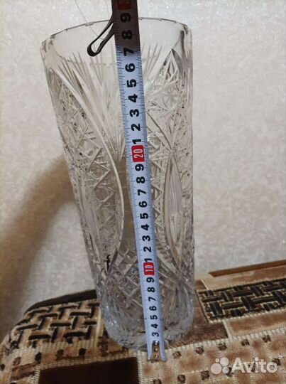 Вазы хрустальные для цветов