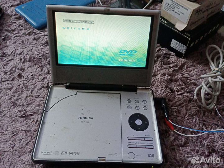 Toshiba portable DVD player P1700SR