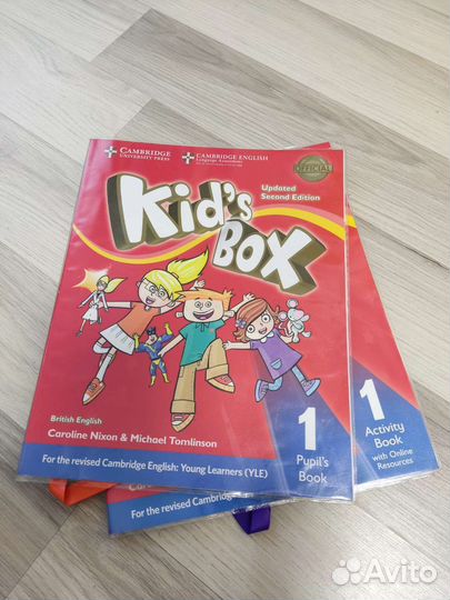 Учебник по английскому языку Kid's Box 1