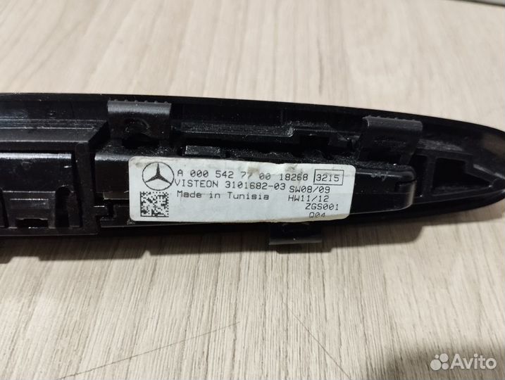 Дисплей информационный mercedes benz C292