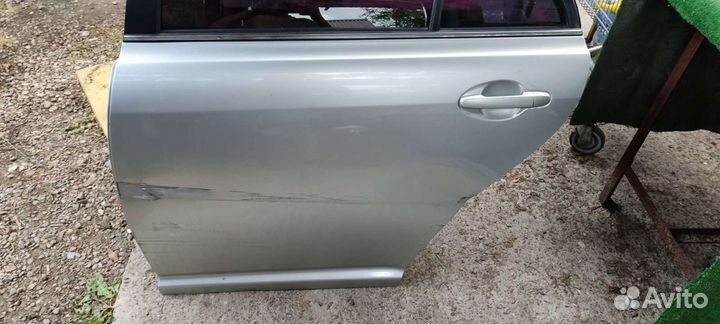 Разбор avensis 2