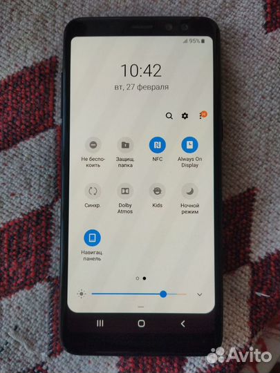 Samsung Galaxy A8 (2018), 4/32 ГБ