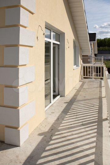 Дом 179,3 м² на участке 6 сот.