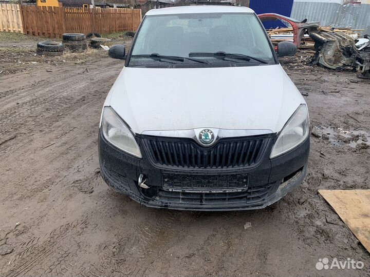 В разборе Skoda Fabia 2 2013 1.2 CGP