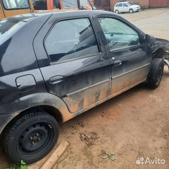 Renault logan в разборе