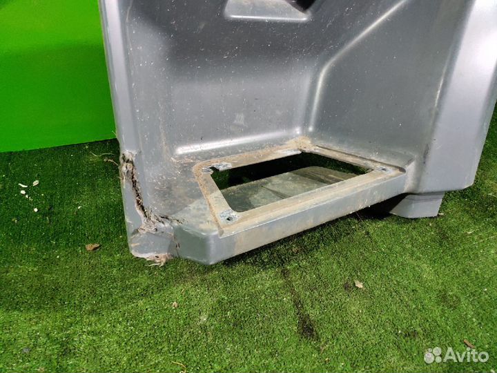 Подножка левая Daf XF 105