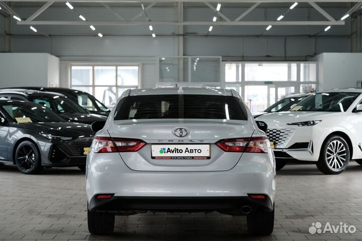 Toyota Camry 2.5 AT, 2019, 140 000 км