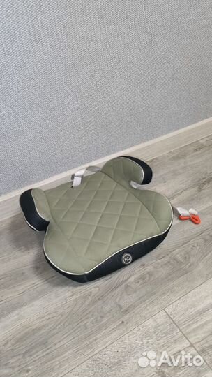 Кресло для детей в машину