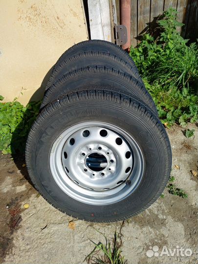 Колеса r15 на Ниву тревел и r16 на Митсубиши