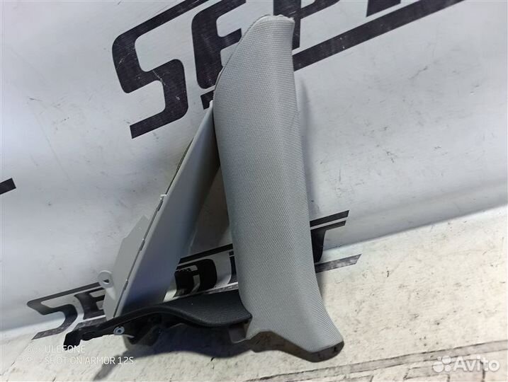 Обшивка стойки задняя левая Audi A3 8V sedan 1.8