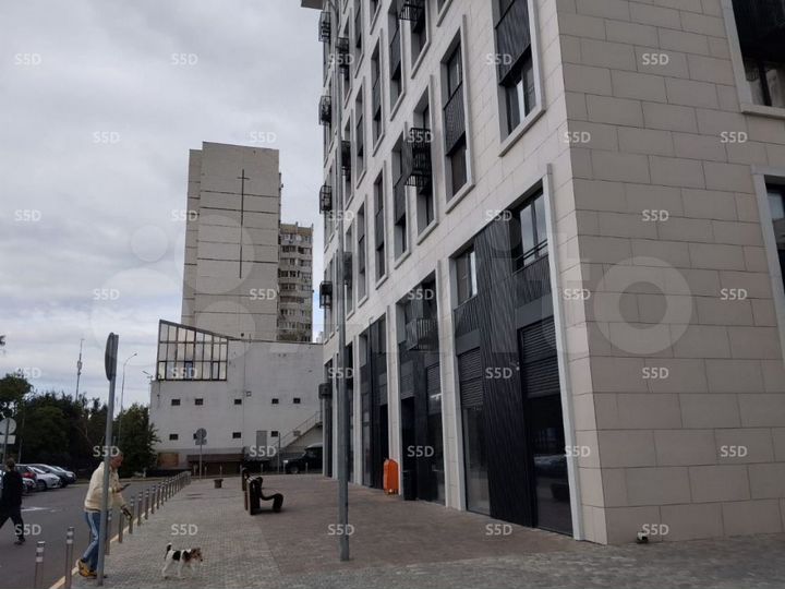 Сдам торговое помещение, 135 м²