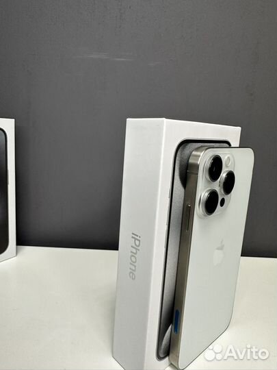 iPhone XR в корпусе 15 pro