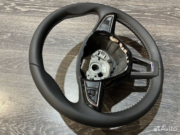 Мультируль skoda PQ кожа перфорация