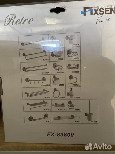 Полочка для ванной угловая