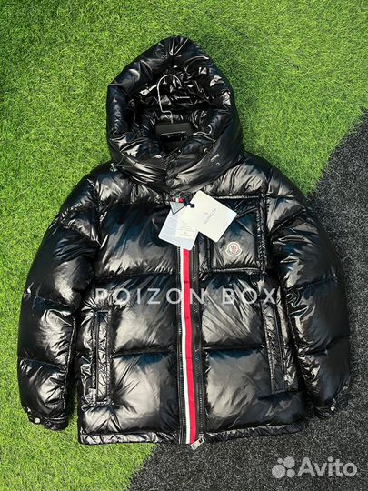 Пуховик Moncler Montbiliard