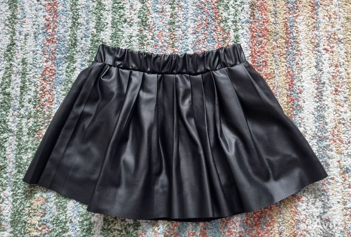 Юбка на 2 года. Германия