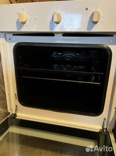 Духовой шкаф электрический белый