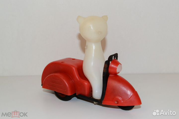 Игрушка СССР Мишка на мотороллере Редкий