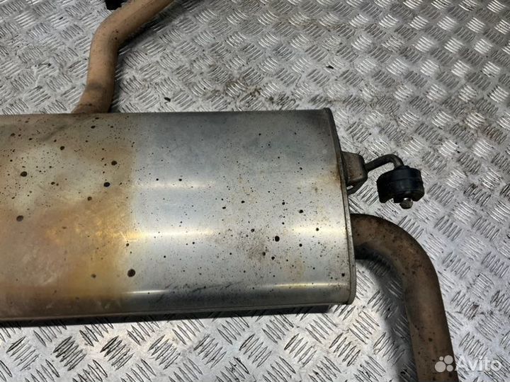 Б/У Глушитель Состояние отличное, оригинал