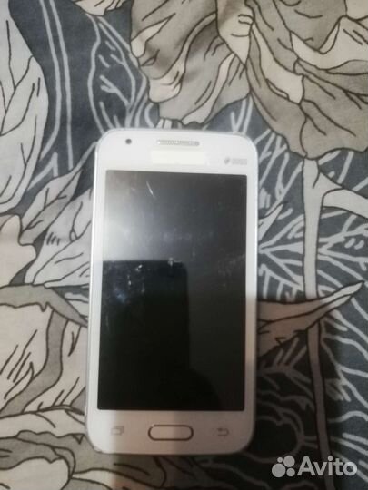 Телефон Samsung