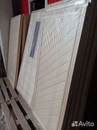 Дверь для бани