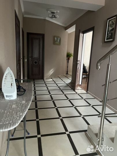 Администратор горничная с проживанием