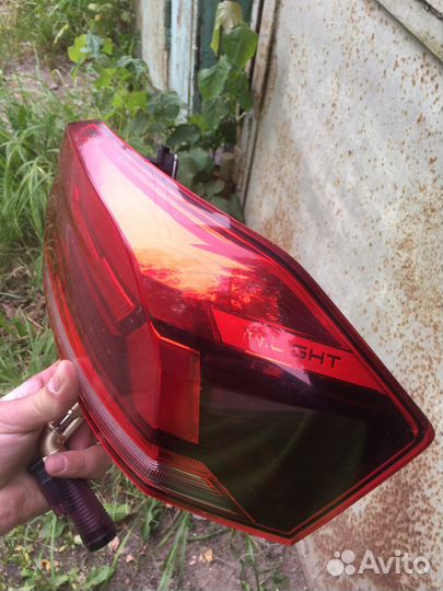 Свето диодный Задний правый фонарь volkswagen polo