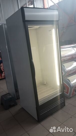 Холодильный шкаф б/у