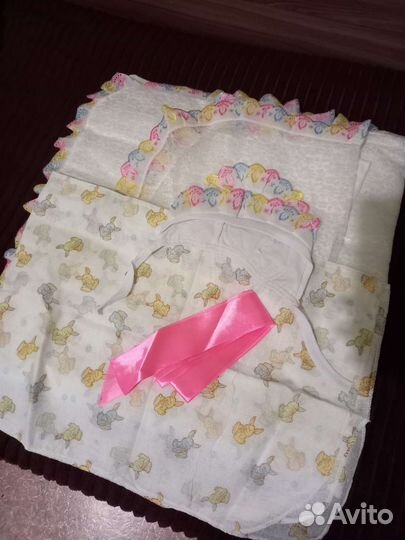 Комплект на выписку для девочки лето