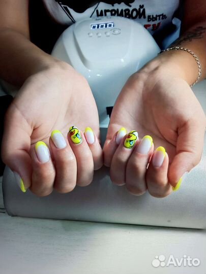 Маникюр, Наращивание ногтей