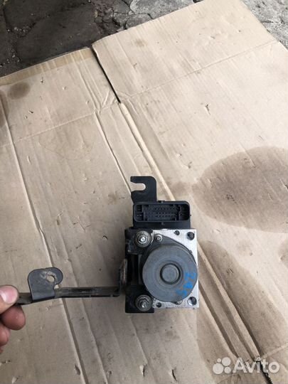 Блок ABS Duster 476609360r