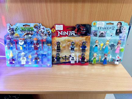 Игрушки фигурки лего различные персонажи