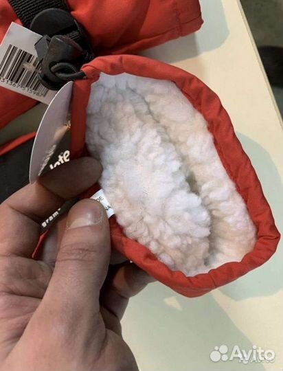 Зимние варежки с указательным пальцем