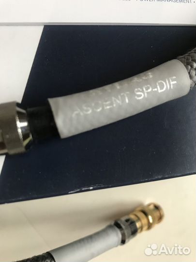 Цифровой кабель Atlas Ascent spdif BNC-BNC