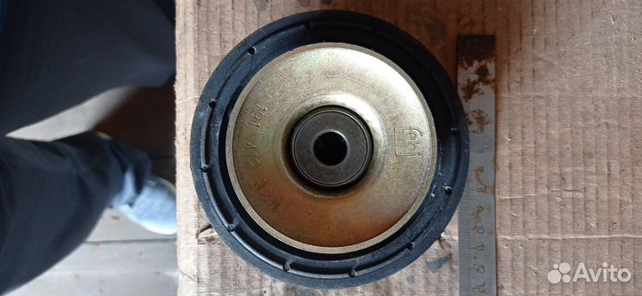 Подушка амортизатора VW Golf