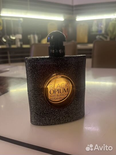 Black Opium Nuit Blanche Yves Saint Laurent, 90 мл