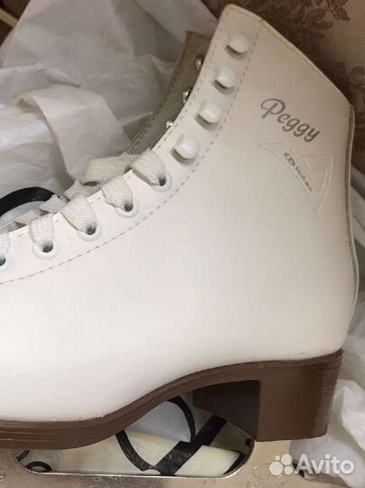 Коньки фигурные р.36