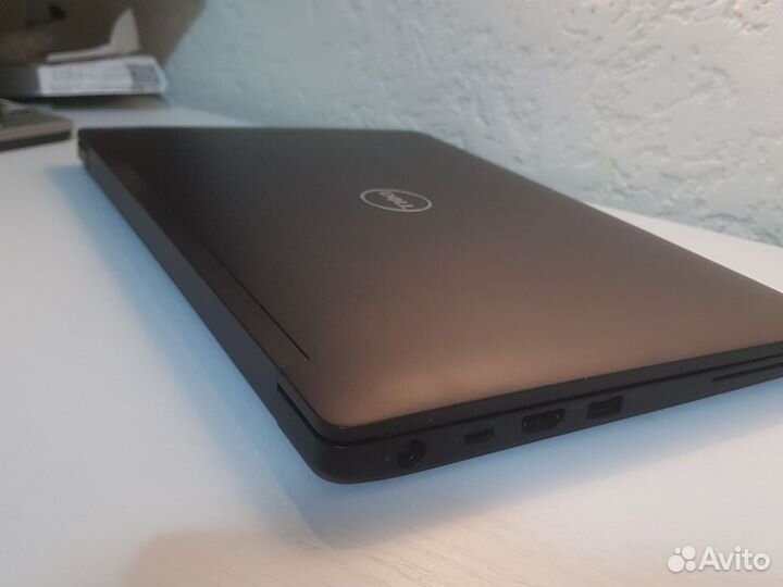 Dell latitude 7390 i5 8350 /8 /256 / без акб