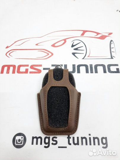 Чехол для ключа BMW с сенсорным экраном коричневый