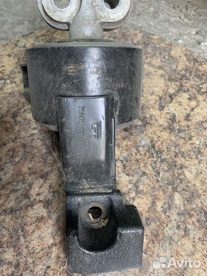 Левая подушка двигателя chevrolet lacetti