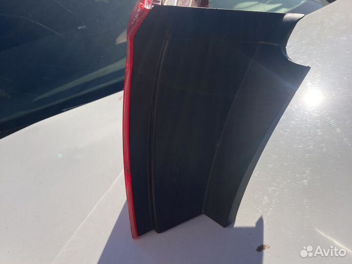 Задний фонарь volkswagen touareg